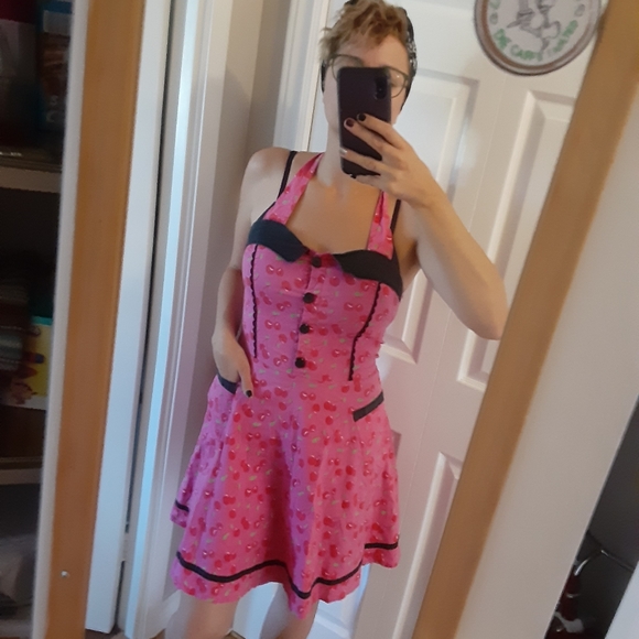 Sourpuss cherry dress - Picture 5 of 5